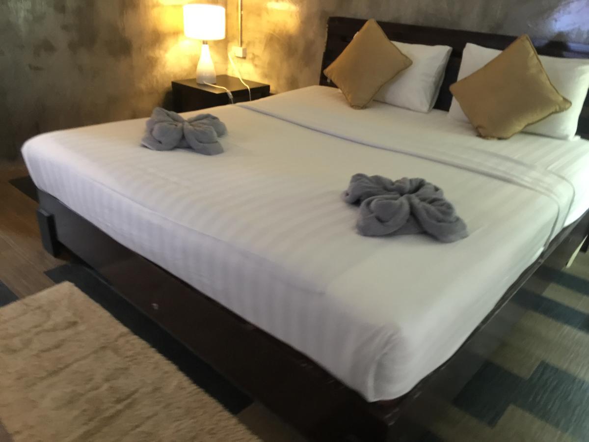 Crescent Bay Resort Koh Samet Eksteriør bilde